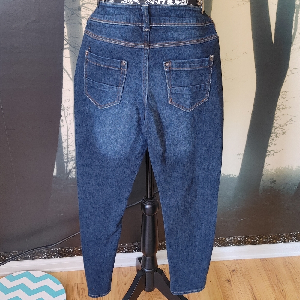 dELiA*s Jayden Jeans - Picture 3 of 4